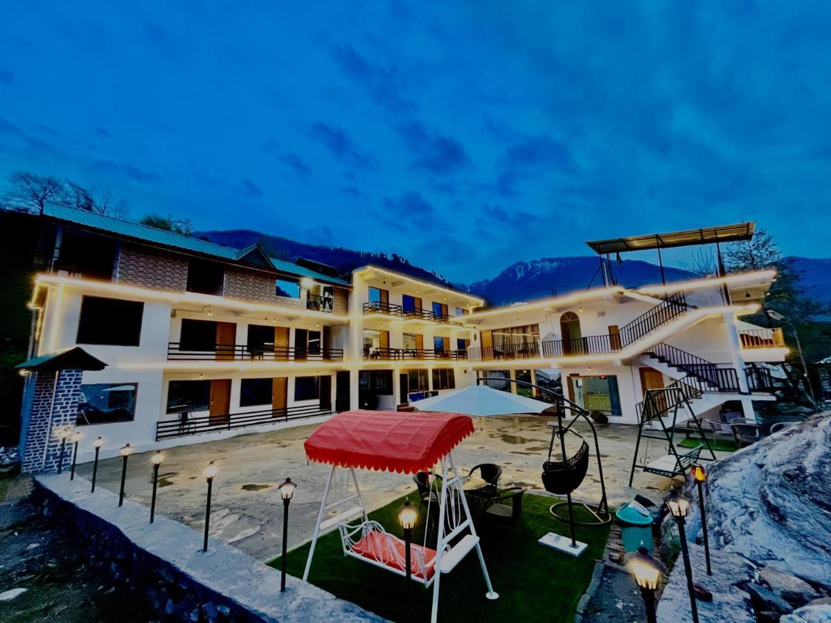 Hotel Beas River Retreat - A Riverside Hotel With Balcony Manāli Dış mekan fotoğraf