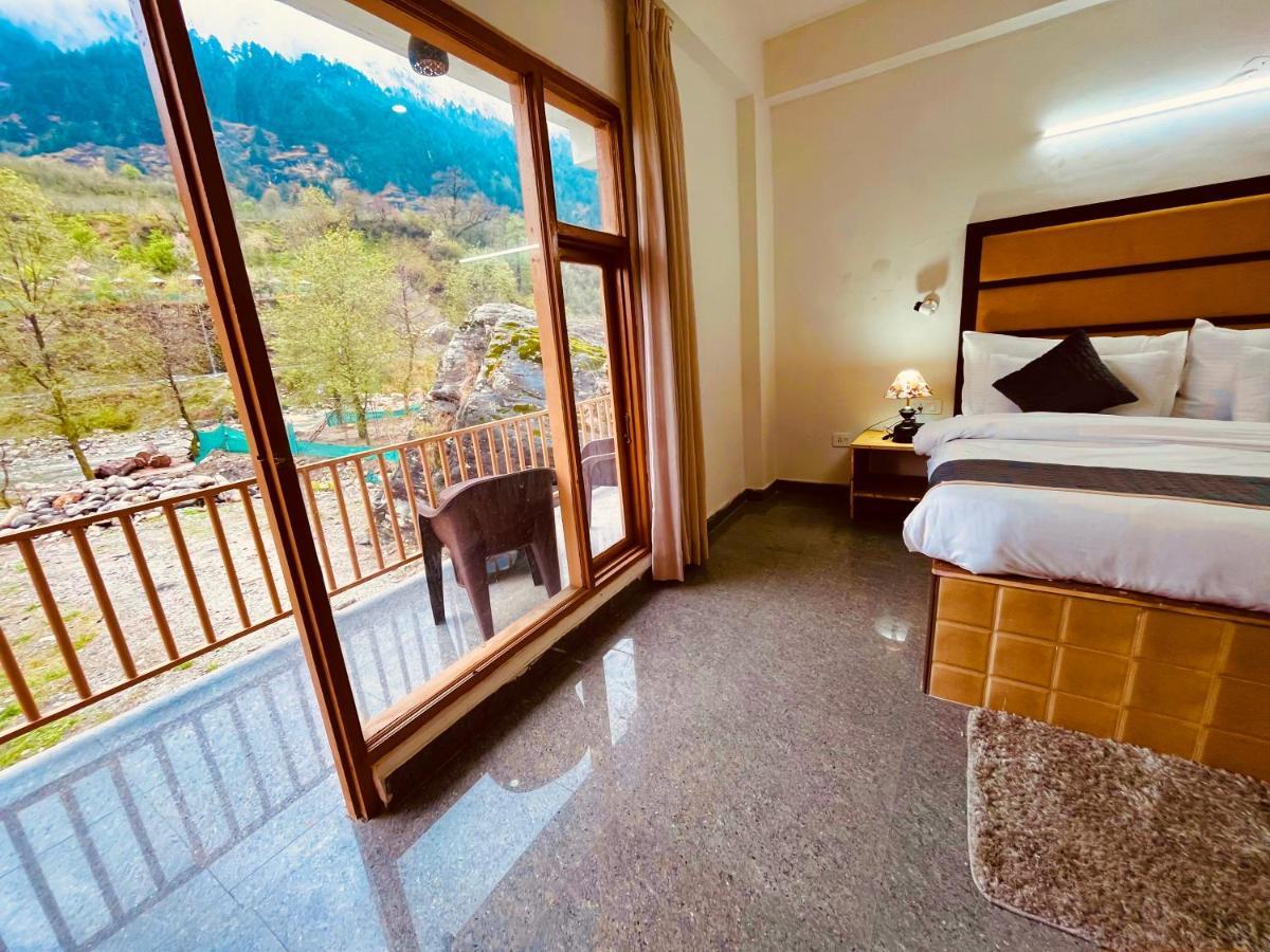 Hotel Beas River Retreat - A Riverside Hotel With Balcony Manāli Dış mekan fotoğraf