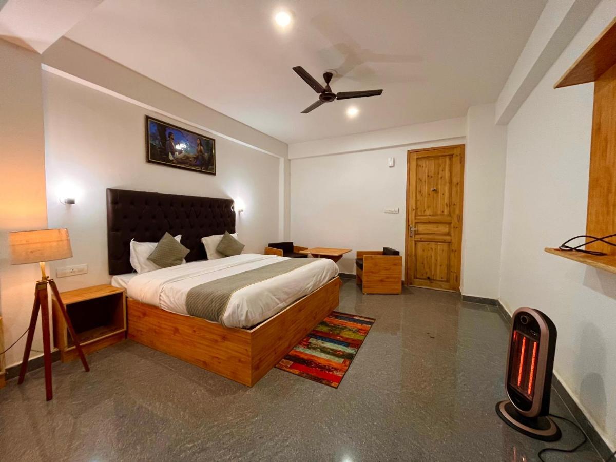 Hotel Beas River Retreat - A Riverside Hotel With Balcony Manāli Dış mekan fotoğraf